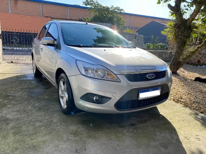 Ford Focus Sedan 2.0 16v/2.0 16V Flex 4P Aut. 2011