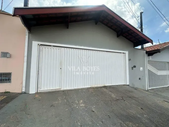 Casa à venda com exclusividade na Vila Boyes Imóveis  Bairro Caxambu - Piracicaba SP
