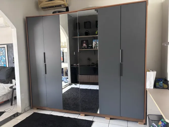 Armário 6 portas 6 gavetas 
