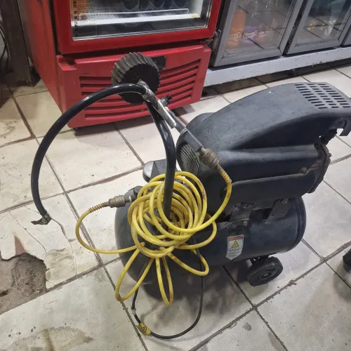 Compressor