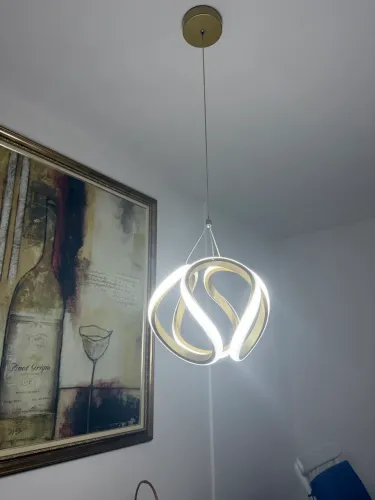 Lustre de Led dourado