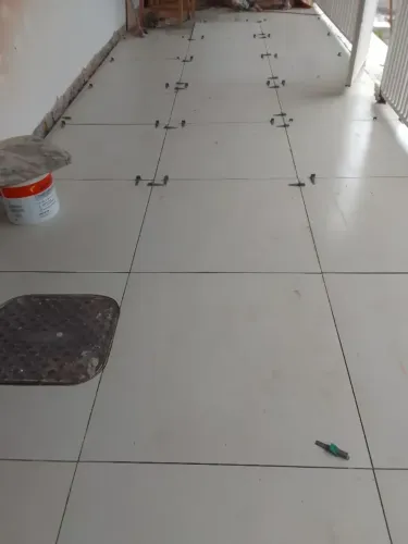 pedreiro acabamento em ceramica