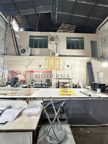 Galpão para Venda em Belford Roxo, Nova Piam, 2 banheiros
