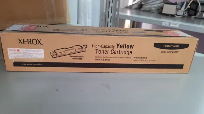 106r01084 -Cartucho de toner phaser 6300 novo amarelo