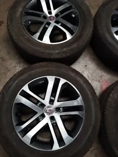 Roda de liga leve aro 17 Fiat toro