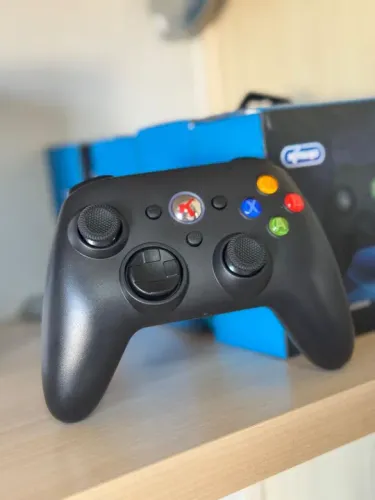 Controle Xbox 360 PC com bateria interna KNUP