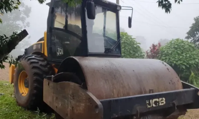 Rolo compactador JCB