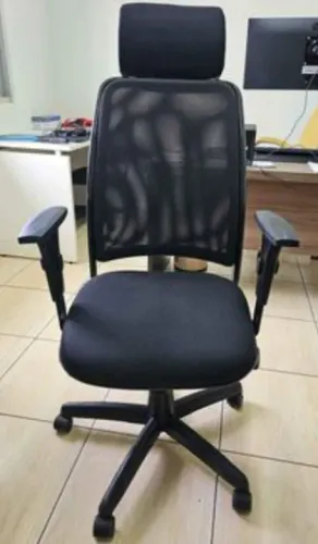 Cadeira presidente em tela 