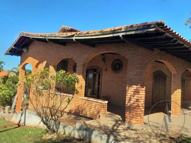 Casa com 3 dormitórios - Jardim do Paco