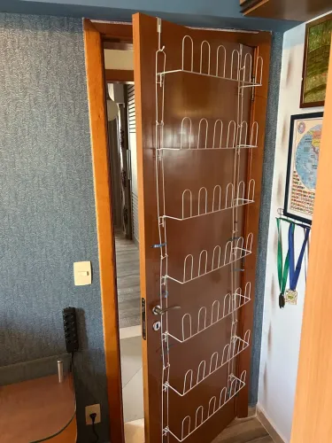Sapateira para pendurar atrás da Porta