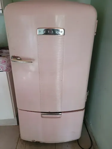 Geladeira Philco Rosa Vintage