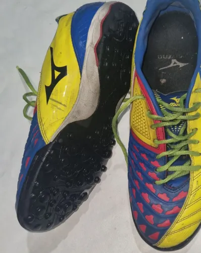 Chuteira Society Mizuno 41