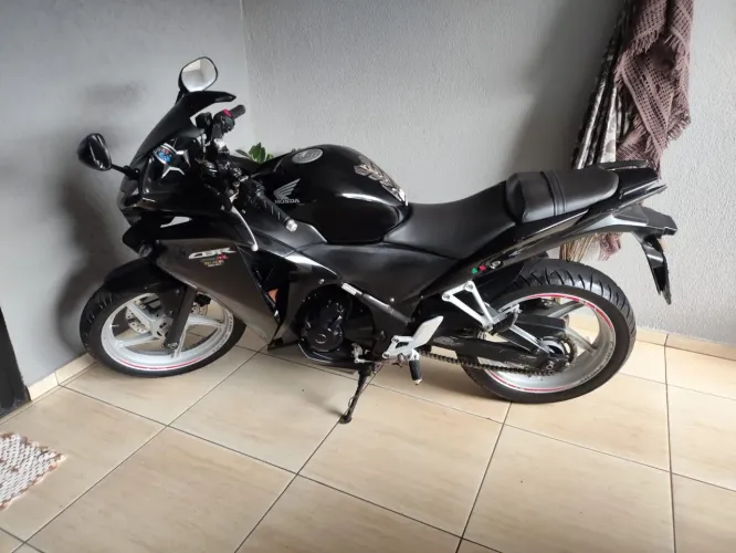 CBR 250
