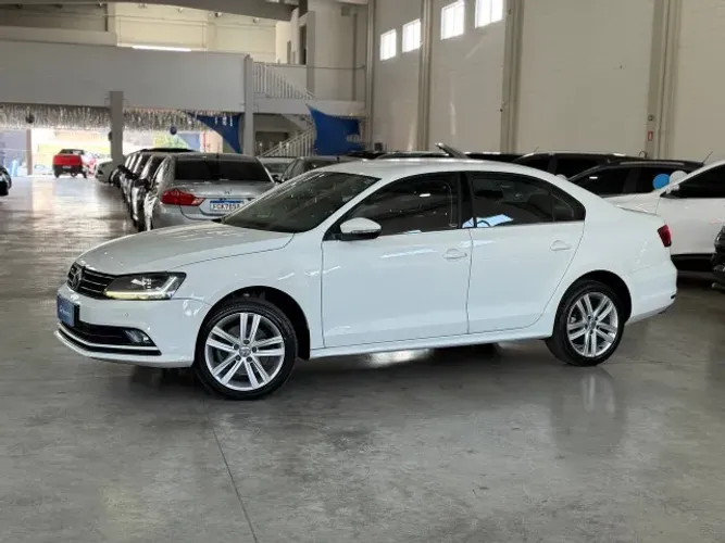 Volkswagen Jetta Highline 2.0 TSI 16V 4P Tiptronic 2017