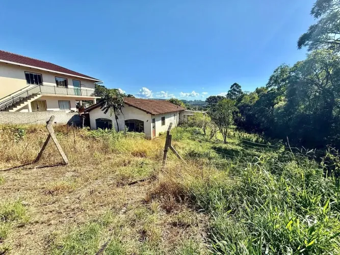 Casa de Alvenaria com terreno de 5 mil m² à venda em Rio Negrinho