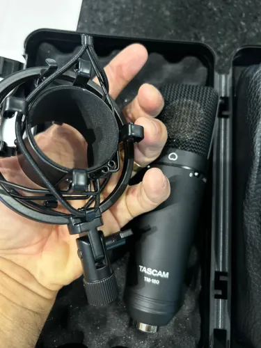 Tascam TM - 180