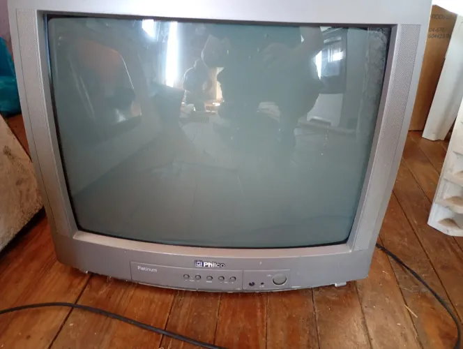 Televisão Philco antiga