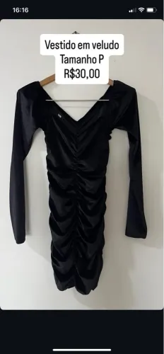 Vestido de veludo preto