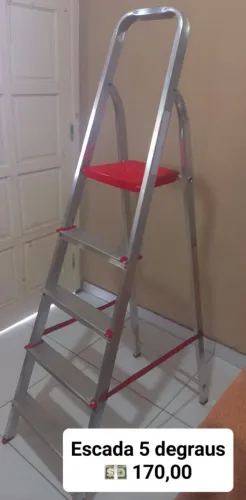 Escada de 5 degraus