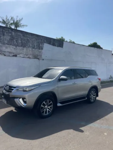 Toyota Hilux SW4 SRX 4X4 2.8 TDI 16V Dies. Aut. 2019