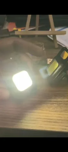 Lanterna Chaveiro Multifuncional LED COB Recarregável Compacta