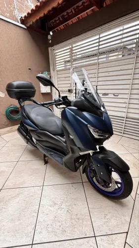 X-Max 250 Super Conservada sem nenhuma avaria 