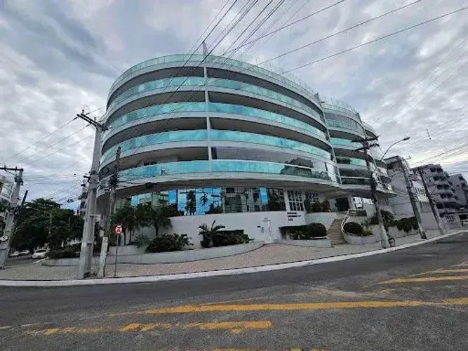 Apartamento para alugar, 140 m² por R$ 7.000,00/ano - Vila Nova - Cabo Frio/RJ