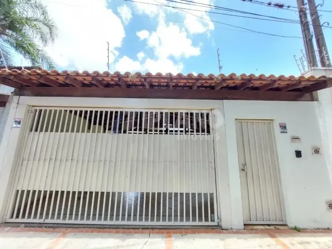 Locação de Casas / Sobrado na cidade de São Carlos