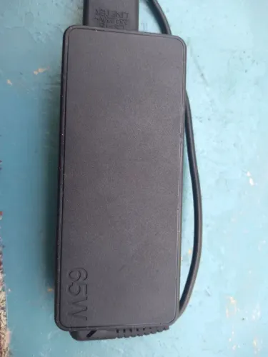 Carregador Notebook 65W