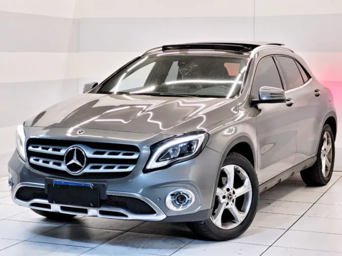 Mercedes-Benz GLA 200 Adv. 1.6/1.6 TB 16V Flex Aut. 2018