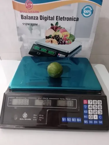 Balança Digital 40 kg - Prática e Segura! ?*<br>- Bateria recarregável e visor duplo