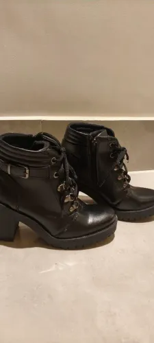 Bota Shein