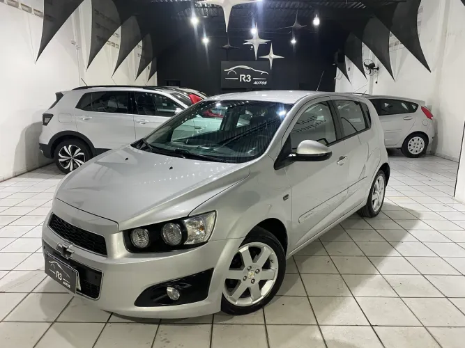 Chevrolet Sonic HB LT 1.6 16V Flexpower 5P Mec. 2014