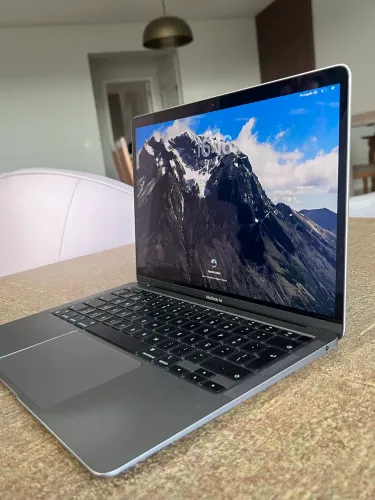 MACBOOK AIR M1 - APPLE