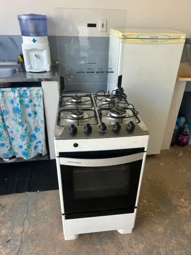 Vendo fogão Brastemp 4 bocas
