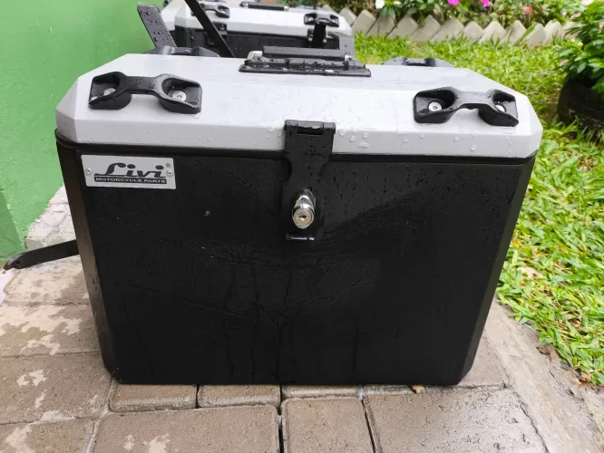 Kit baús LIVI laterais + top case + base BMW f750/850 gs