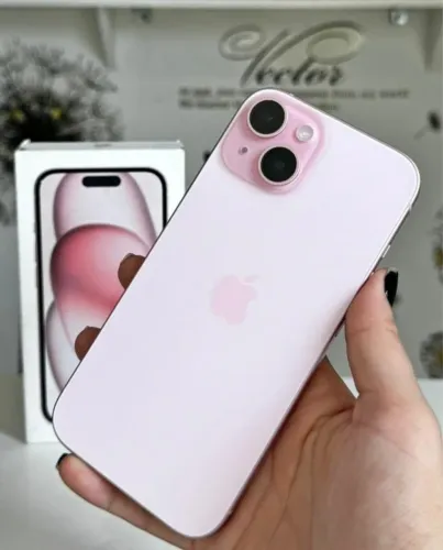 iPhone 15 128GB 