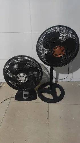 Ventiladores R$100 cada um