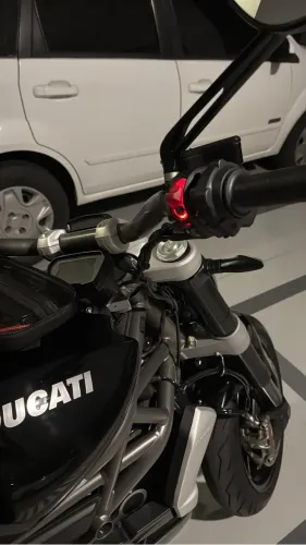 X Diavel s único dono zerada de garagem
