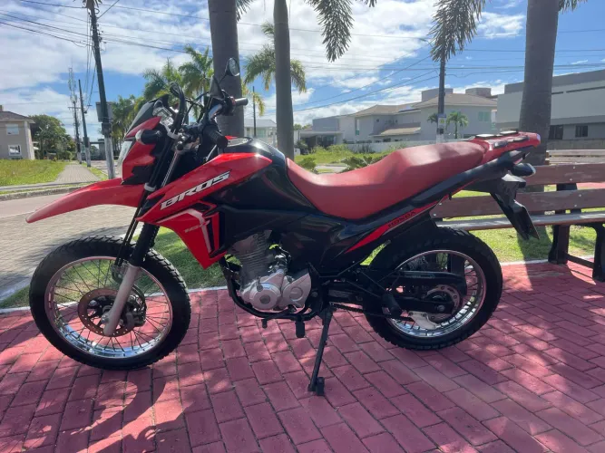 Moto Bros 160 2024 única Dona 