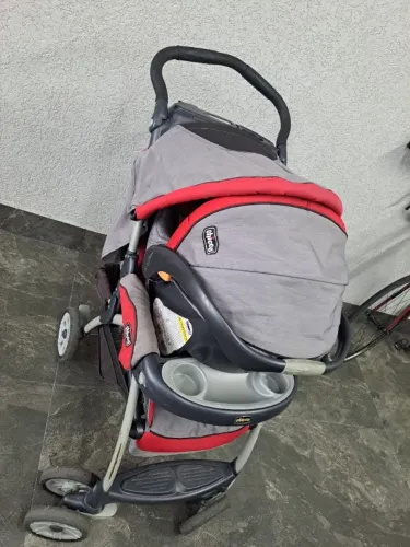 CARRINHO DE BEBÊ COMPLETO CHICCO  (CARRINHO+ BEBÊ CONFORTO +BASE PARA CARRO)