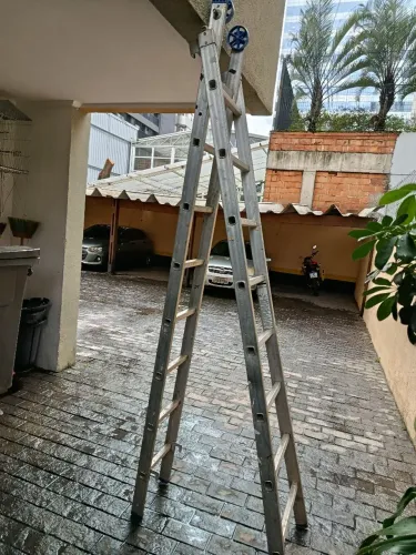 Vendo escada 