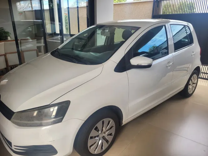 Volkswagen Fox Trendline 1.6 Flex 8V 5P 2015