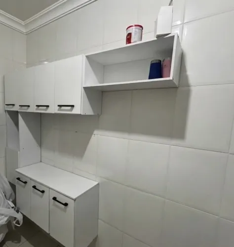 Armário de cozinha suspenso