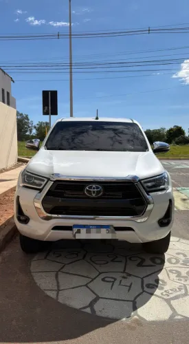 Toyota Hilux CD SRX 4X4 2.8 TDI 16V Diesel Aut. 2021