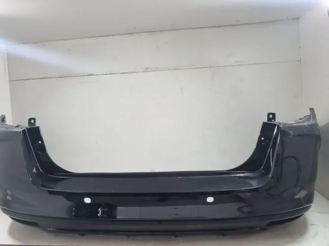 Parachoque traseiro Nissan versa 2020/2024 original