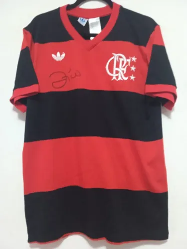 Camisa Flamengo 1981 #10 Zico Autografada