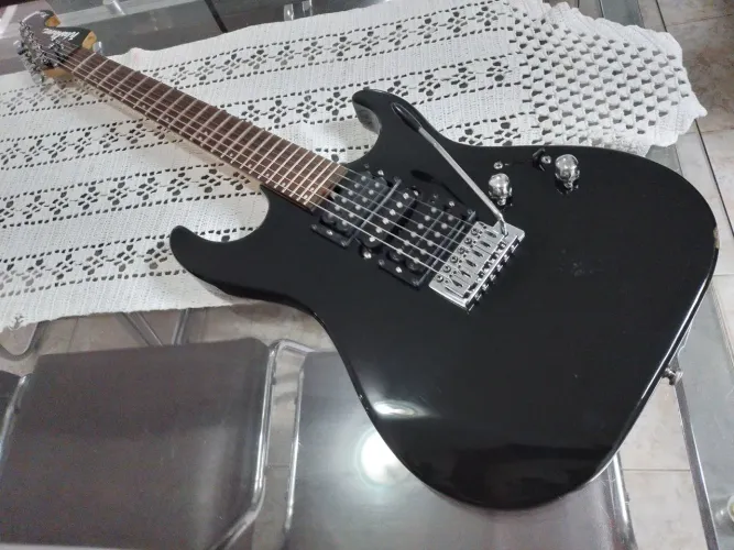 Guitarra Washburn X-series