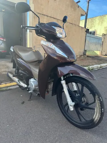 Vende-se Moto Biz 2021 