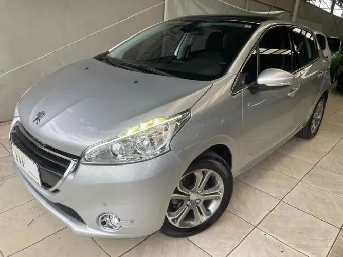 Peugeot 208 Griffe 1.6 Flex 16V 5P Mec. 2016